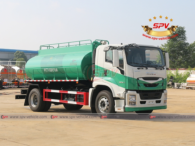 10,000 Litres Fecal Suction Truck ISUZU - Right Front Side View